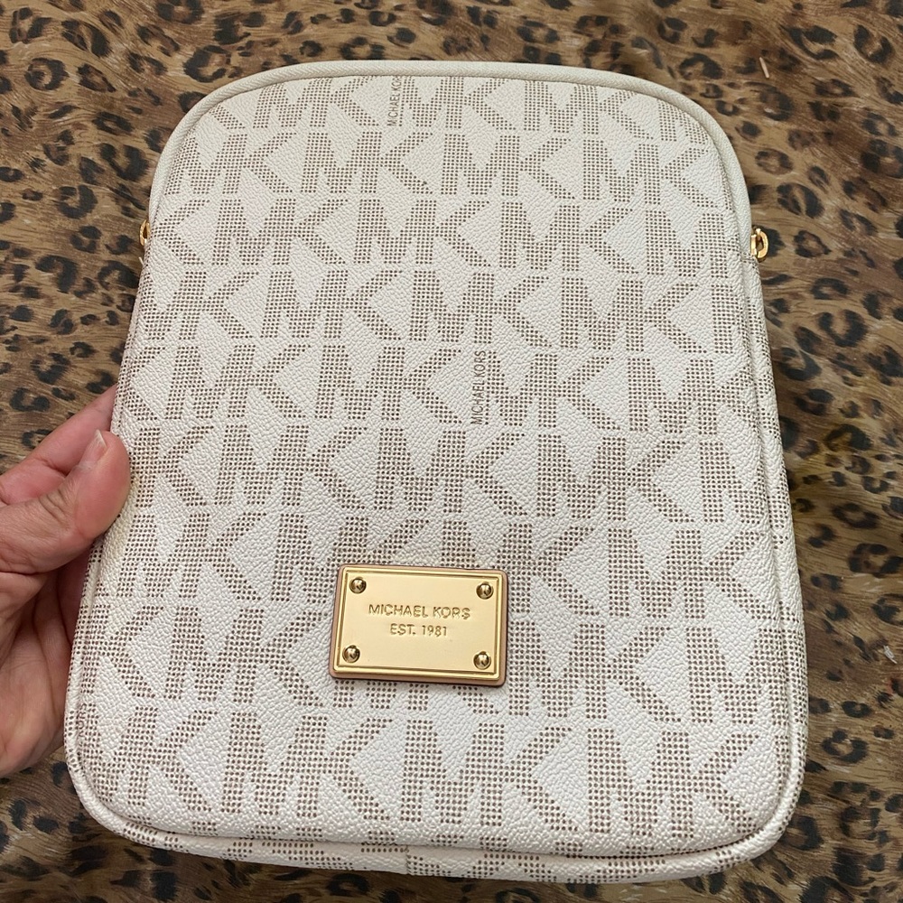 Michael Kors iPad leather case